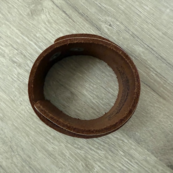 Ed Hardy Sky Blue Embroidered Snap Wrap Bracelet Genuine Leather - Picture 6 of 12